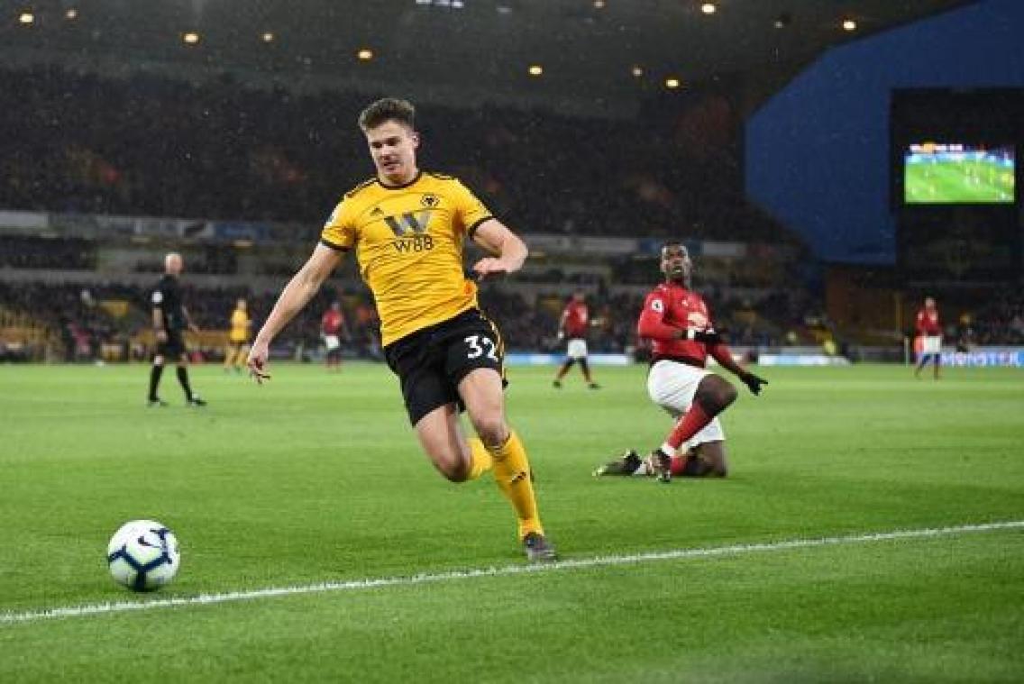 Leander Dendoncker is nu echt van Wolverhampton