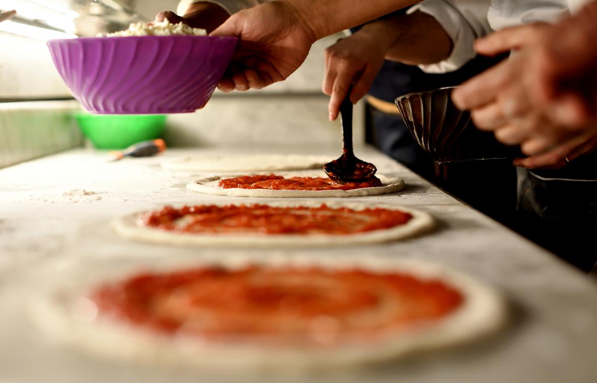 Pizzeria neemt klanten in de maling met nepvlees op burgerpizza