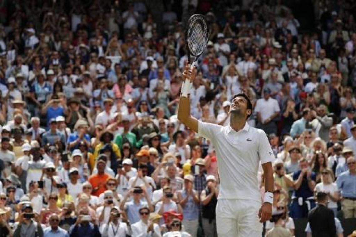 Titelverdediger Novak Djokovic neemt vlot eerste horde op Wimbledon