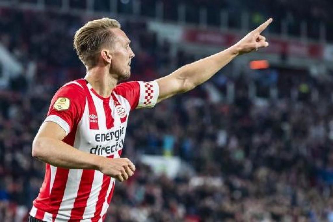 Luuk de Jong tekent voor vier jaar bij Sevilla