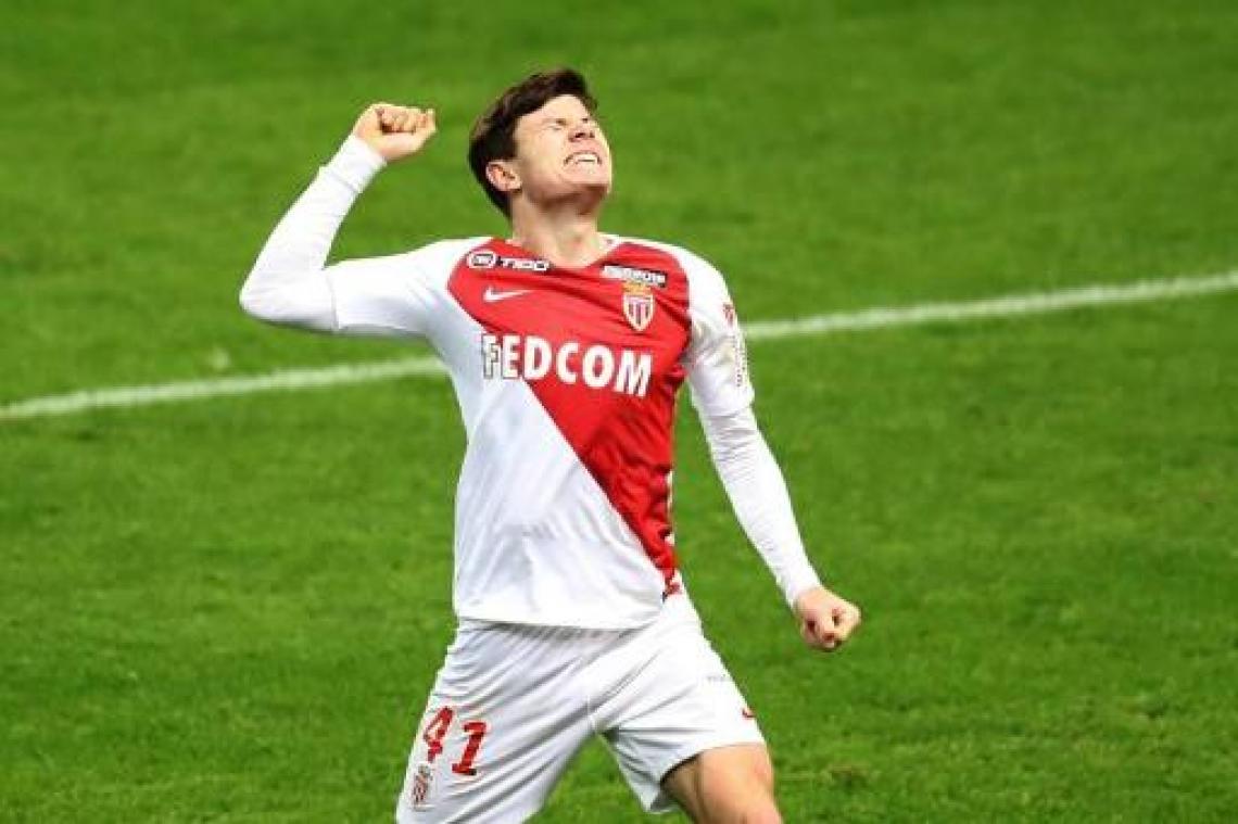 Jupler Pro League - Cercle Brugge versterkt zich met Loïc Badiashile en Giulian Biancone