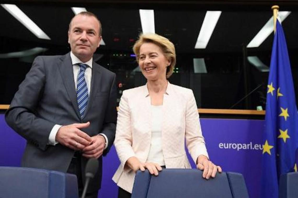 EU-topjobs: Ursula von der Leyen start ronde langs Europese fracties