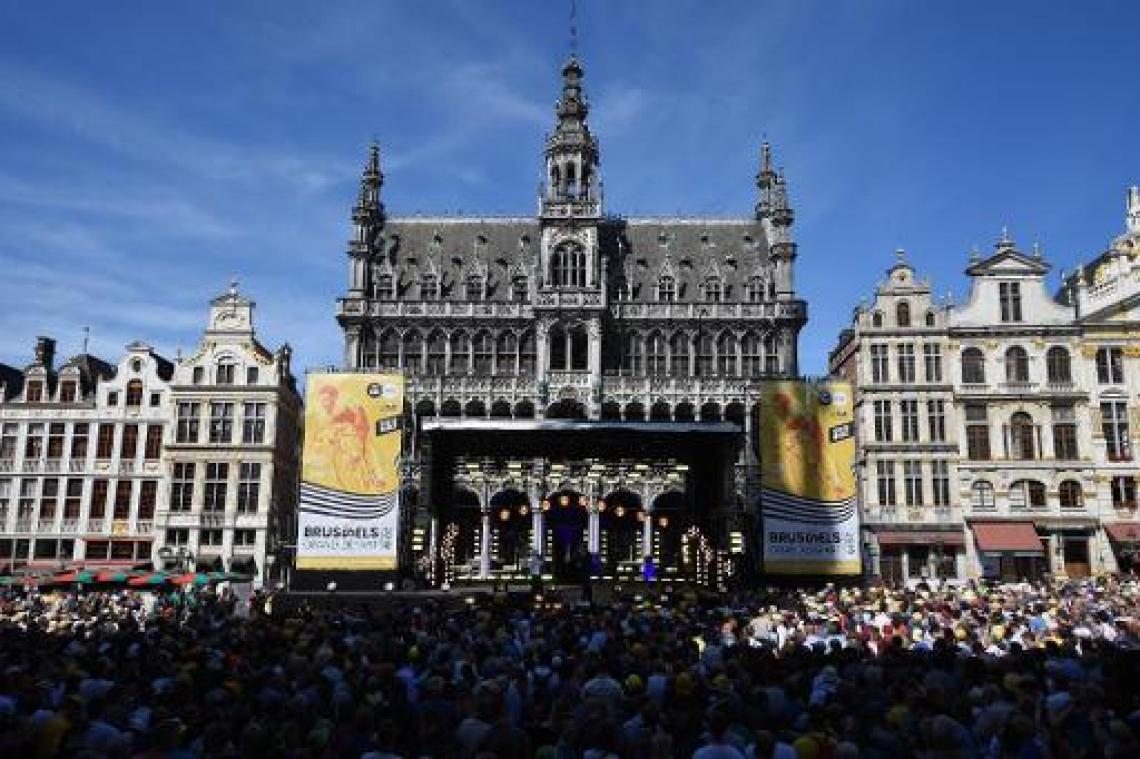 Grote Markt loopt stilaan vol voor ploegenvoorstelling Tour de France