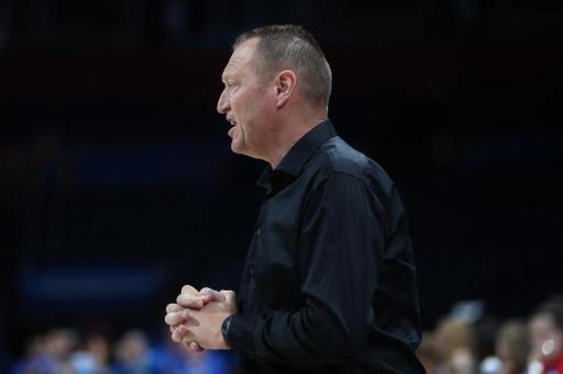 EK basket (v) - Bondscoach Mestdagh teleurgesteld na uitschakeling: "We hadden de match in handen"
