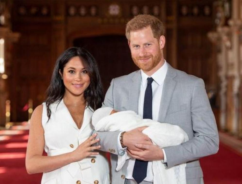 Baby Archie wordt gedoopt tijdens intieme ceremonie in Windsor