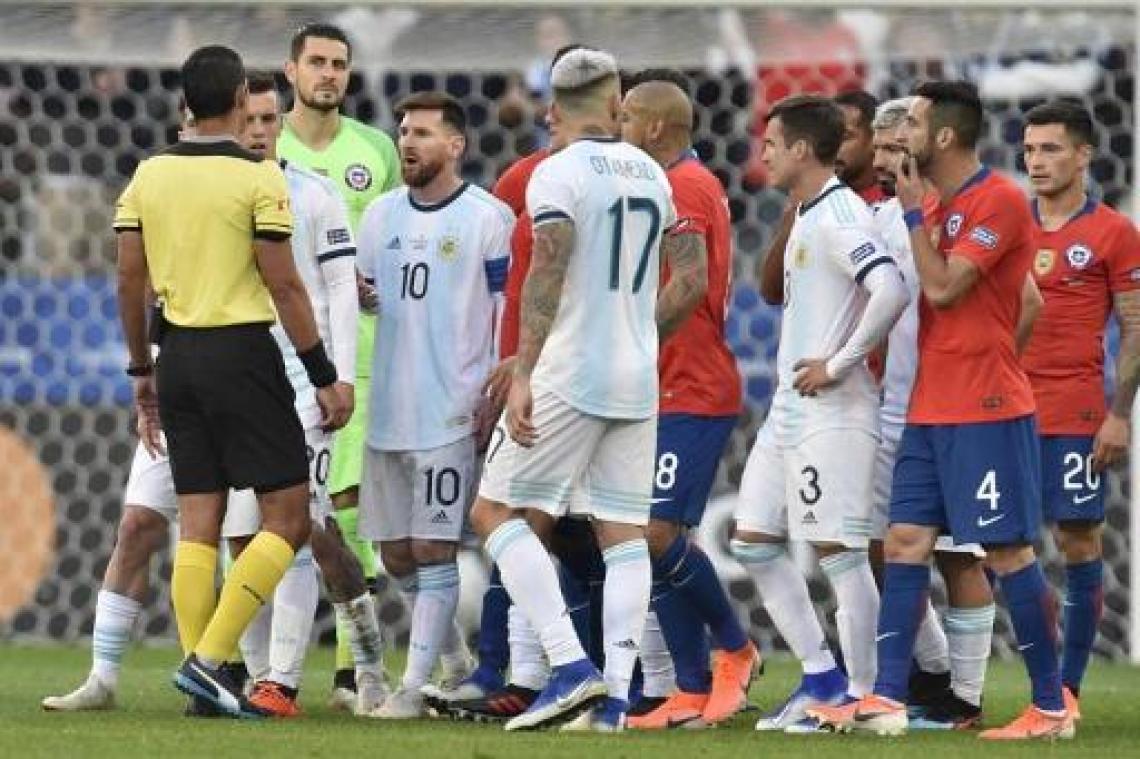 Copa America - Argentinië wint kleine finale tegen Chili, ondanks rood voor Messi