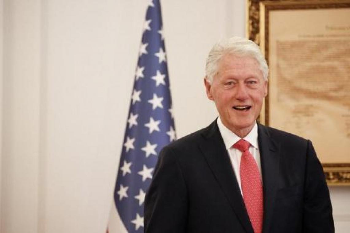 Bill Clinton "wist niets" van "verschrikkelijke misdaden" van Jeffrey Epstein