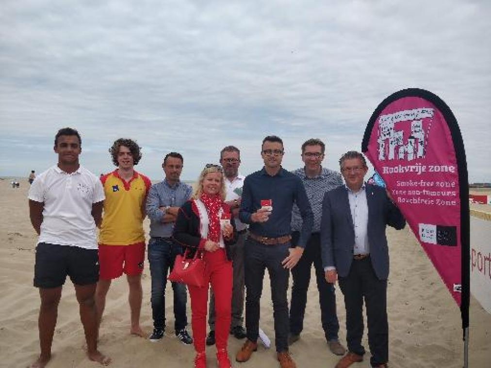 Zeebrugge krijgt rookvrije strandzone