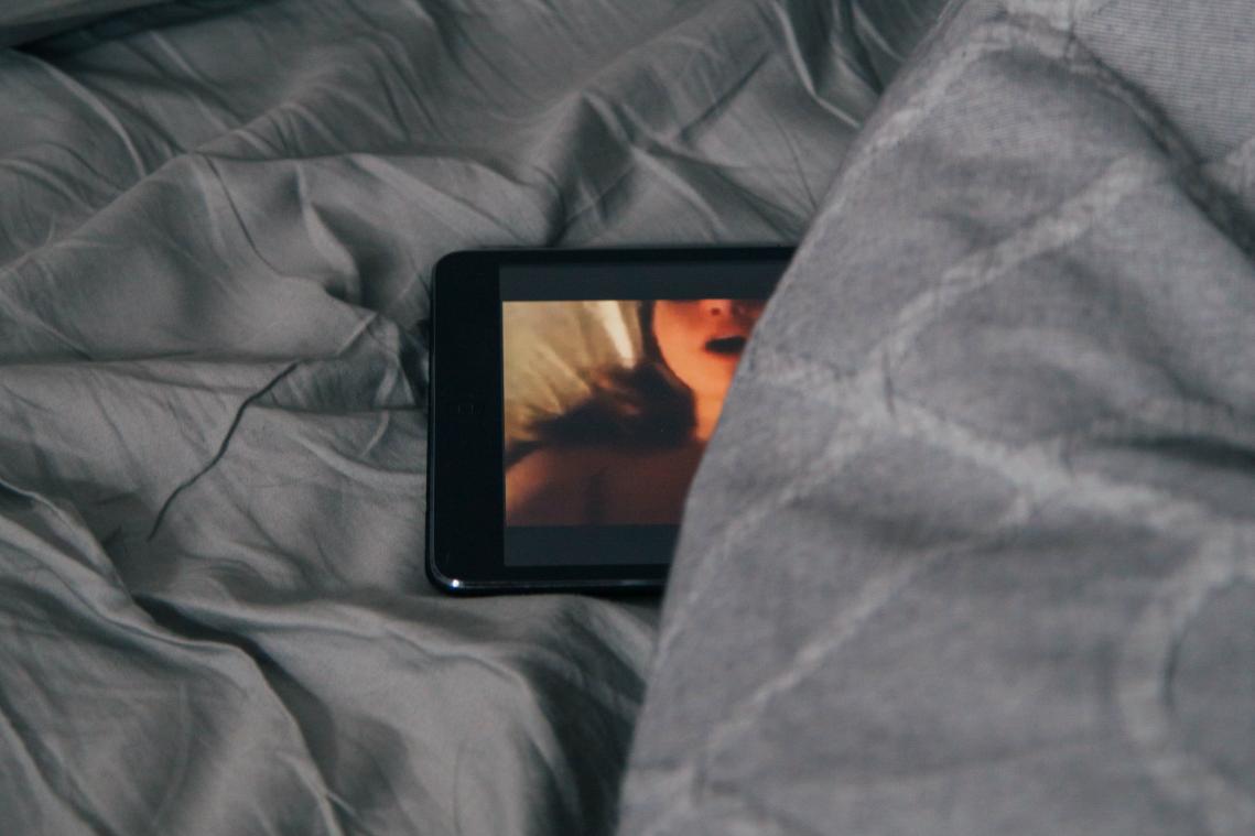 UAntwerpen start grootschalig onderzoek naar de effecten van porno