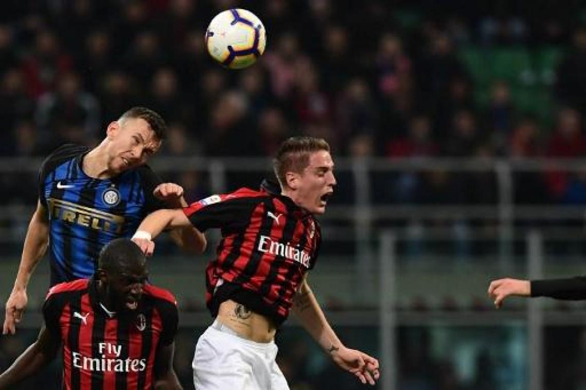 Milanese clubs stellen samen constructie van nieuw stadion voor