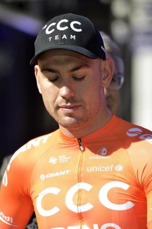 Patrick Bevin (CCC) is eerste opgever in de Tour