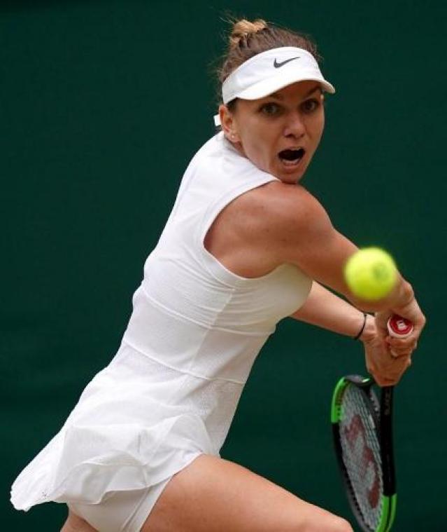 Simona Halep is eerste finaliste op Wimbledon