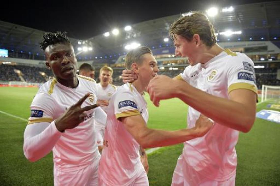 Jupiler Pro League - KRC Genk verliest verdediger Aidoo aan Celta de Vigo