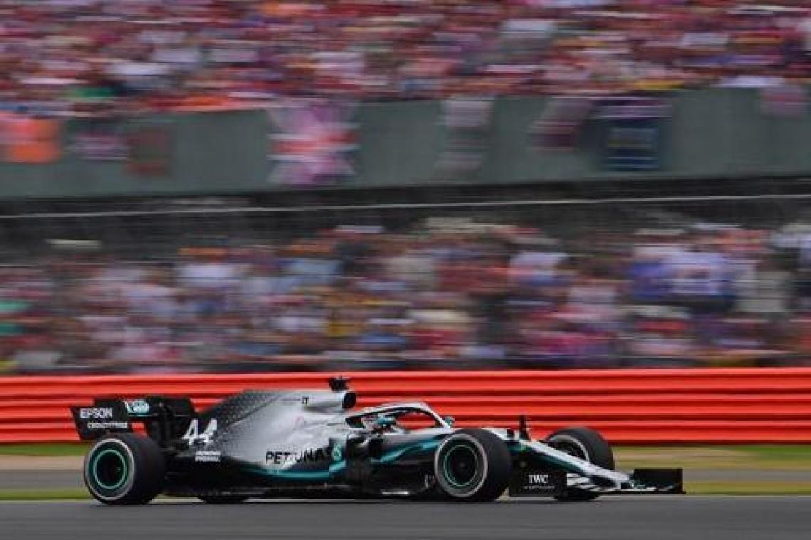 Lewis Hamilton boekt zesde Formule 1-zege op Silverstone