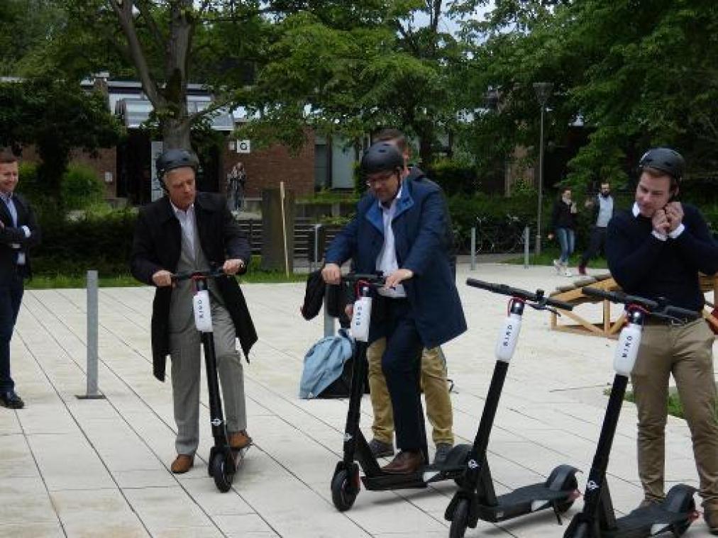 Voortaan kunnen werknemers ook steps, eenwielers en hoverboards kopen met ecocheques