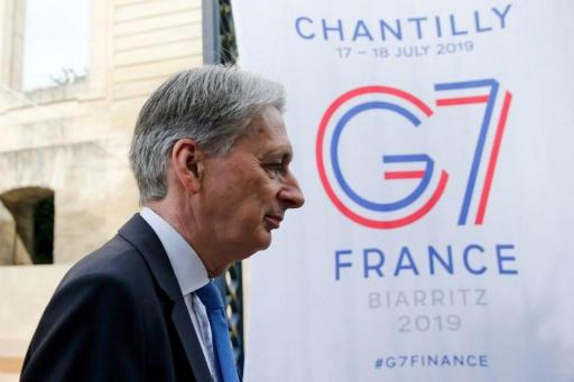 Britse minister van Financiën sluit motie van wantrouwen tegen Johnson niet uit