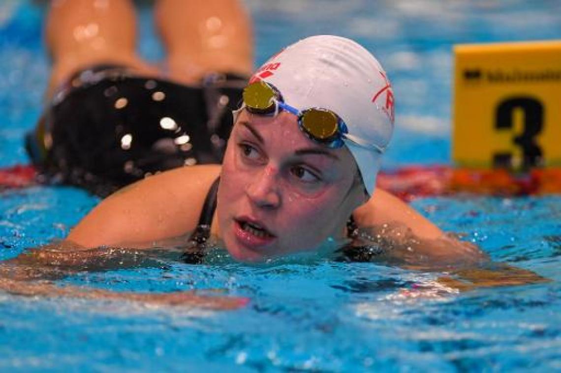 WK zwemmen - Fanny Lecluyse met Belgisch record naar halve finales 100m school