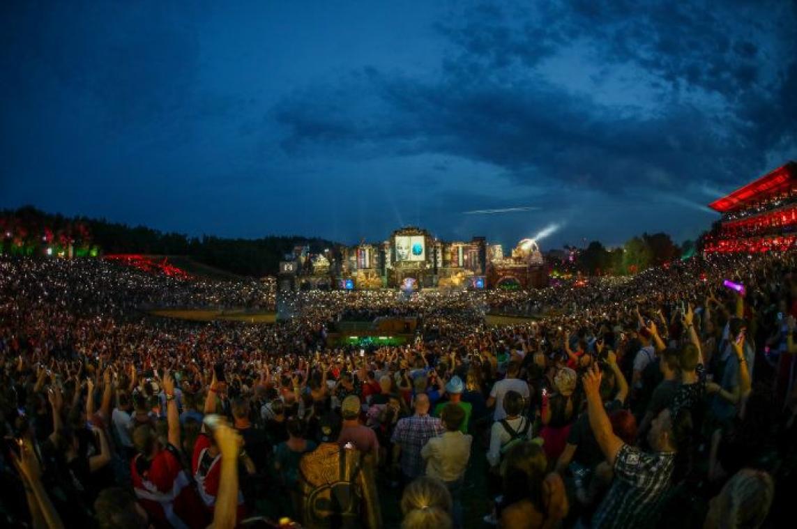 Verjaardagsfeestje in stijl: ook dit was Tomorrowland