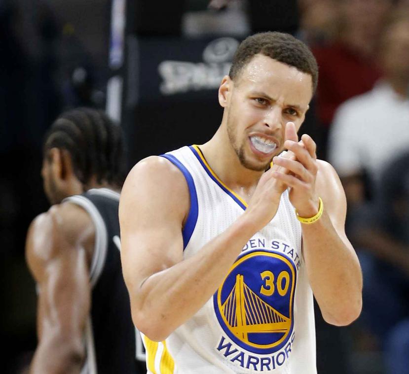 Warriors evenaren record Bulls