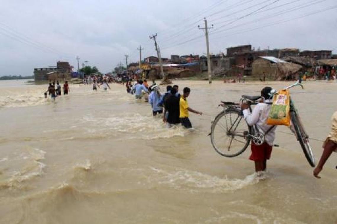 Meer dan 100 doden door noodweer in Nepal