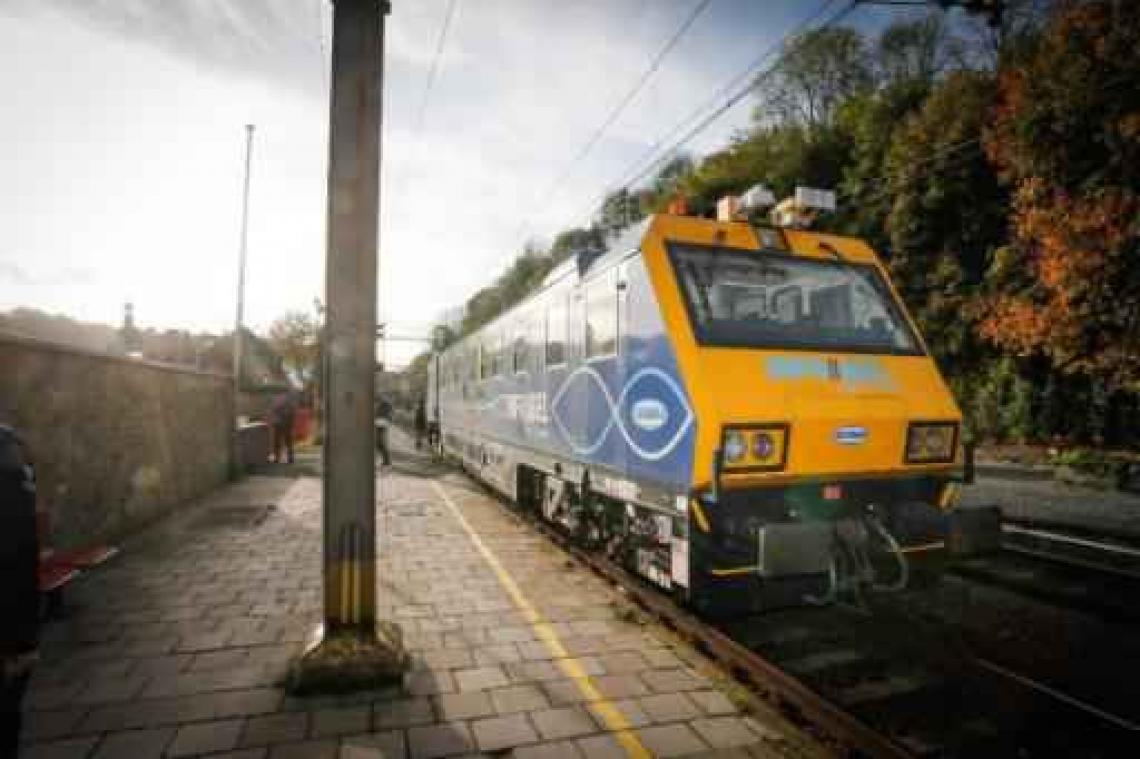 Storingen op spoornet tussen Namen en Brussel