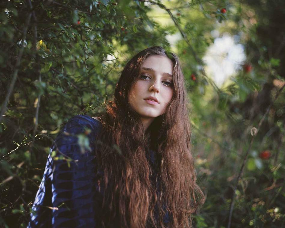 Birdy: "Soms doet het bijna fysiek pijn om mijn familie te moeten missen"