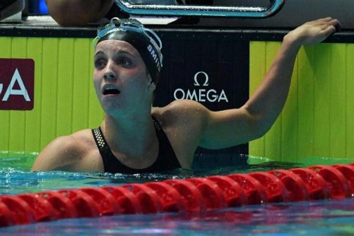 Amerikaanse Smith plaatst zich met wereldrecord voor finale 200m rugslag