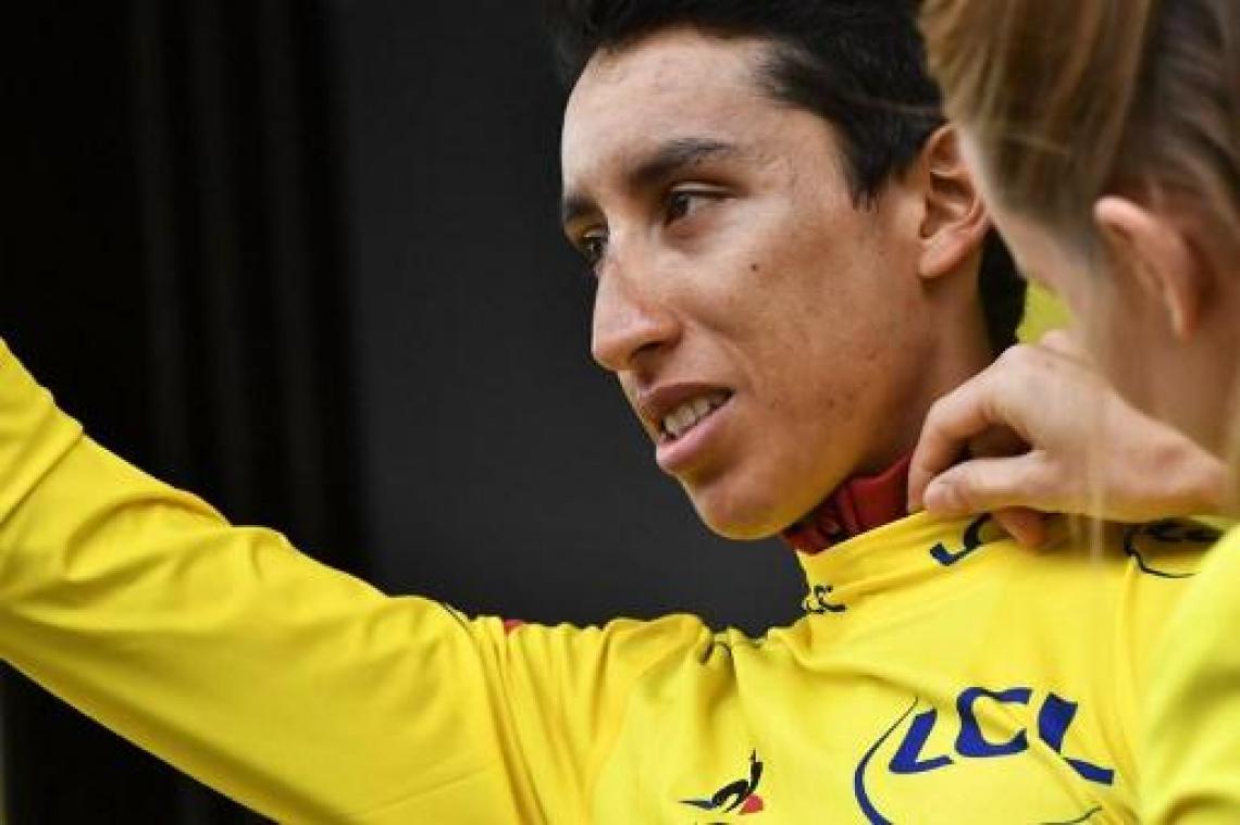 Bernal emotioneel na eerste gele trui: "Ik kan het nog steeds niet geloven"
