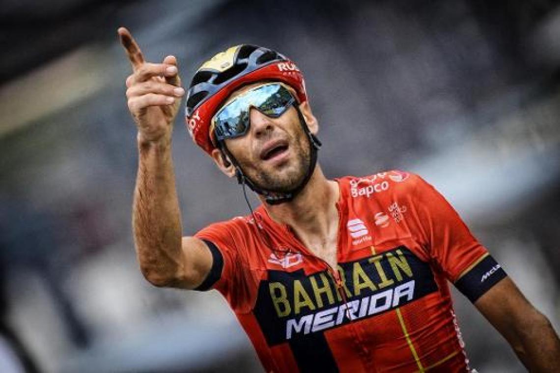 Tour de France - Vincenzo Nibali fleurt Tour op met ritzege in Val Thorens