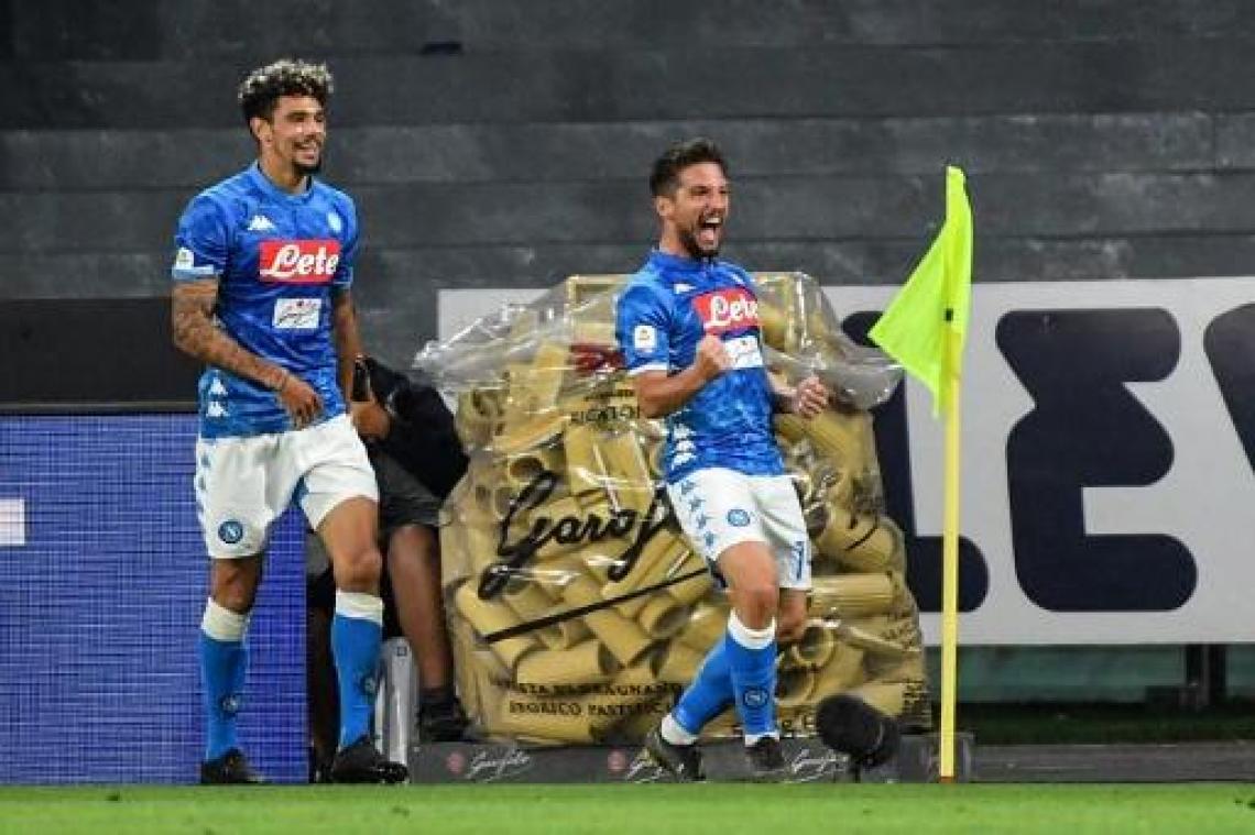 Belgen in het buitenland - Napoli en Mertens hebben geen medelijden met Liverpool