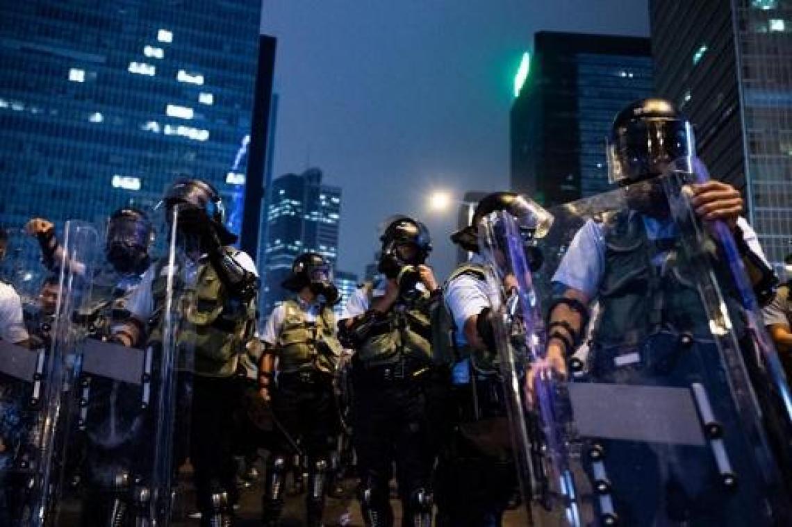 Peking veroordeelt "vreselijke incidenten" in Hongkong