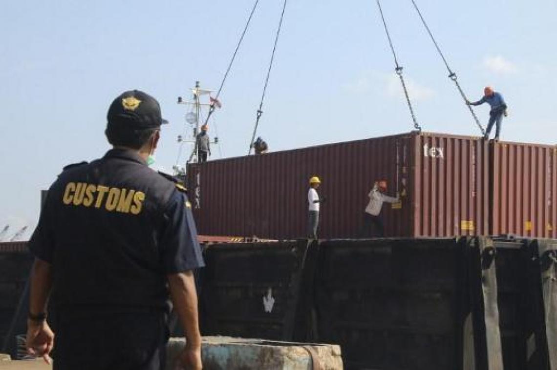 Indonesië stuurt containers met afval terug naar Frankrijk en Hongkong