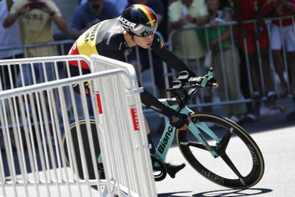 Herstel Wout van Aert "gaat met kleine stapjes vooruit"
