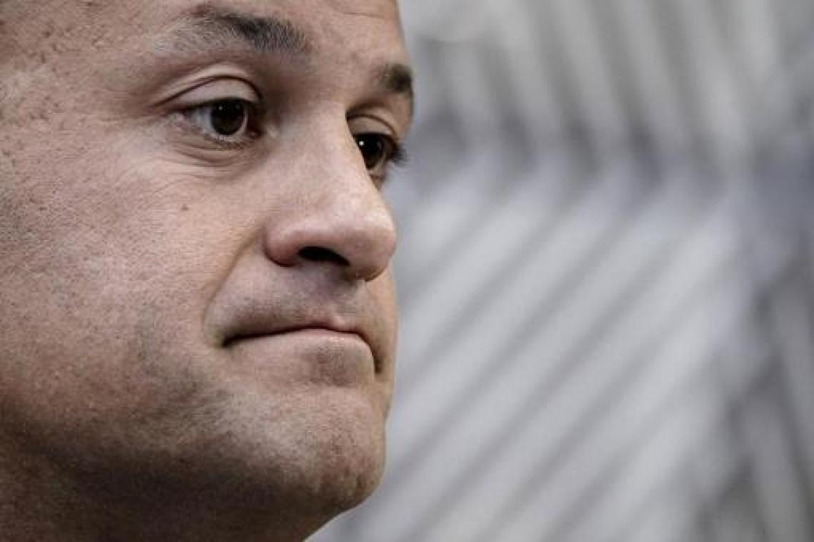 Johnson belooft Ierse premier Varadkar dat er geen nieuwe harde grens komt