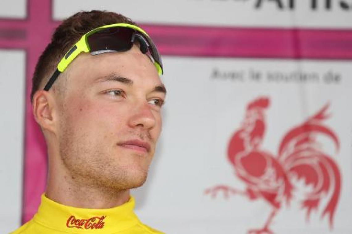 Vliegen verzekert zich van eindwinst, Van der Sande wint slotrit