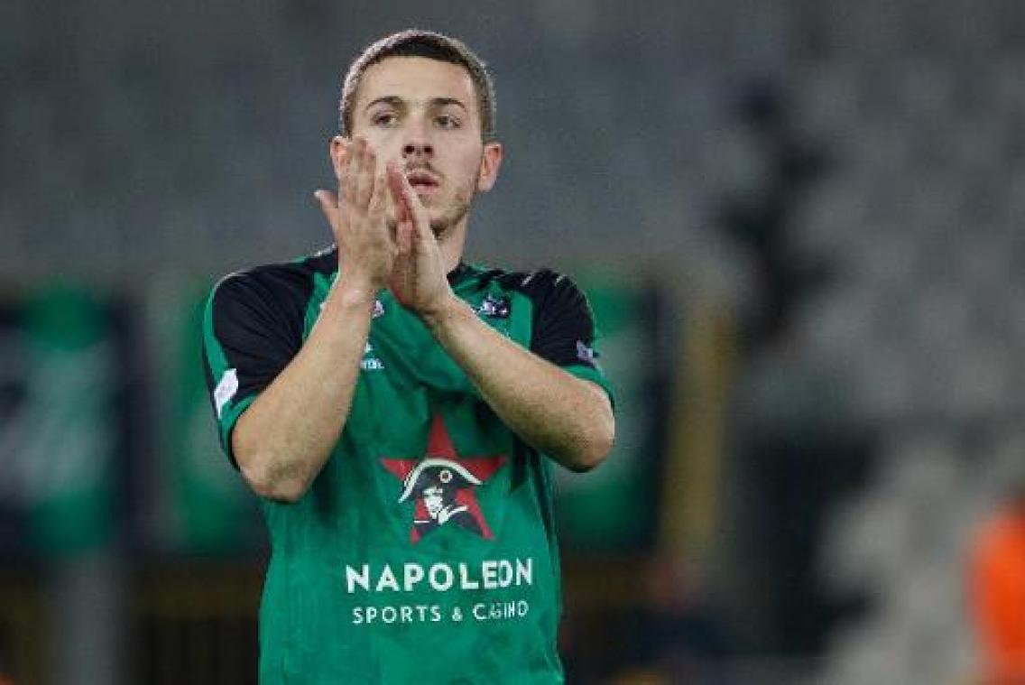 Voetballer Kylian Hazard rijdt meer dan 240 kilometer per uur op autosnelweg