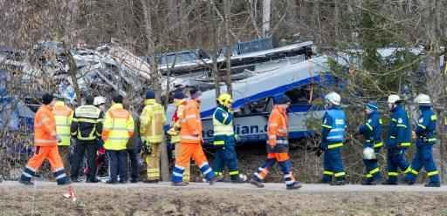 Dispatcher speelde spelletje op smartphone tijdens fataal treinongeval Beieren