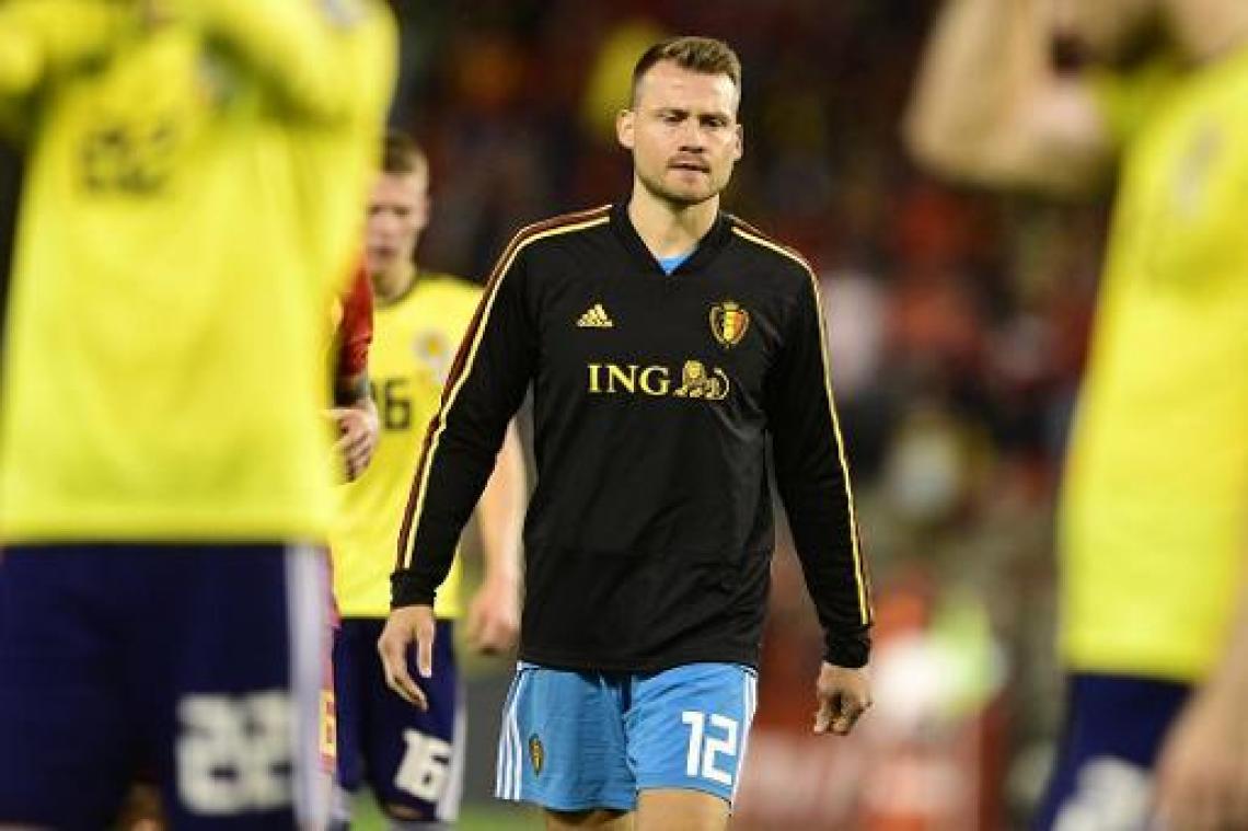 Jupiler Pro League - Mignolet bevestigt in videoboodschap nakende overstap naar Club: "Maandag meer nieuws"