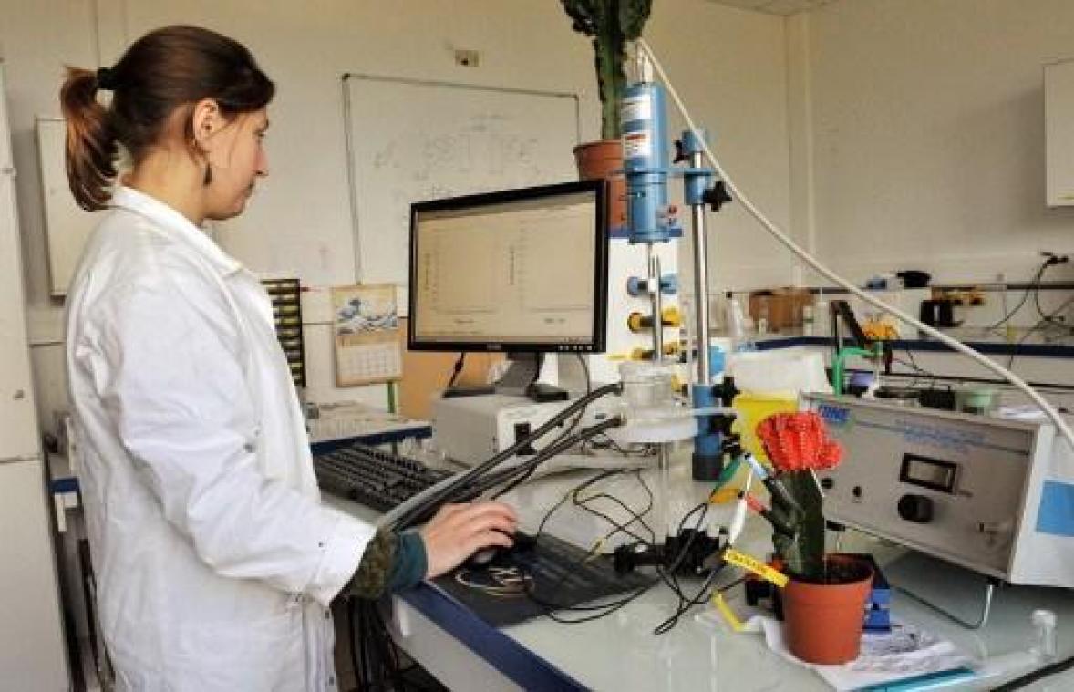 Hoge Gezondheidsraad trekt aan alarmbel over chemische producten