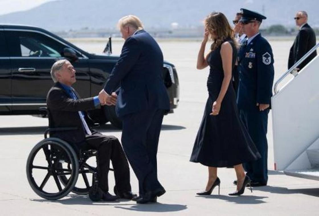 Schietpartijen VS - Trump aangekomen in El Paso