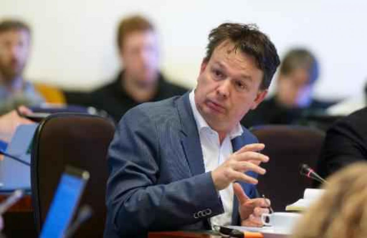 "Minister Galant nalatig rond veiligheid luchthaven"