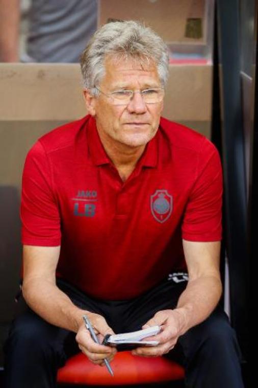 Europa League - Bölöni hinkt op twee gedachten na zege tegen Plzen: "Toch gehoopt op tweede doelpunt"