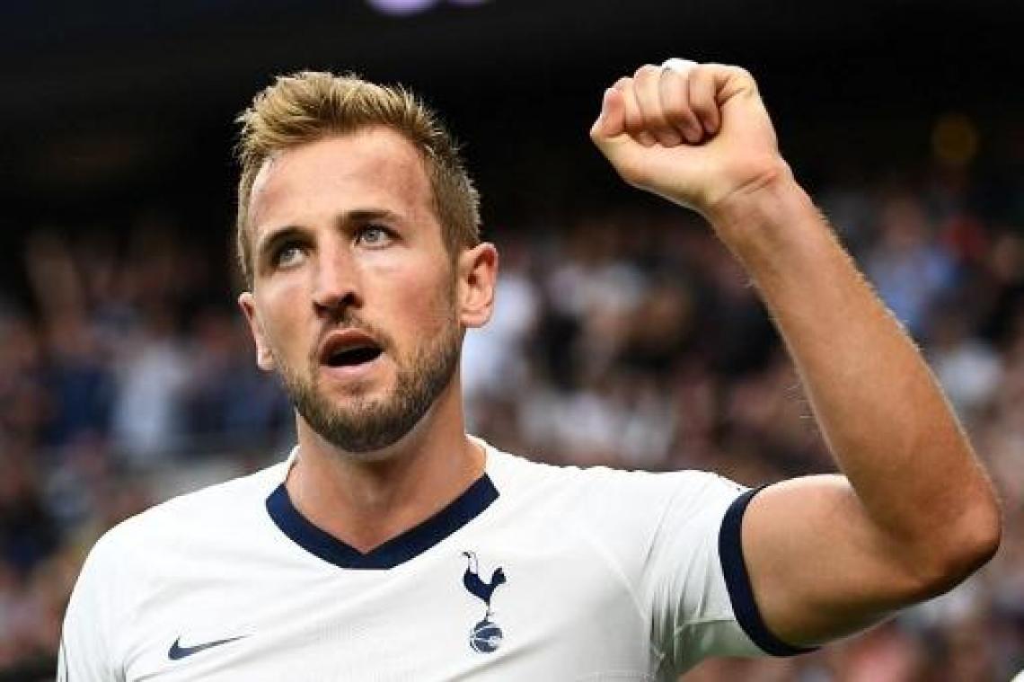 Belgen in het buitenland - Tottenham legt Aston Villa over de knie