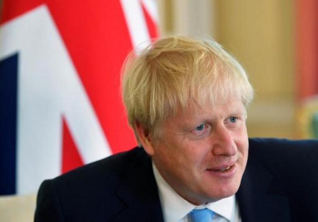 Johnson wil met 20.000 extra agenten op straat misdaad harder aanpakken