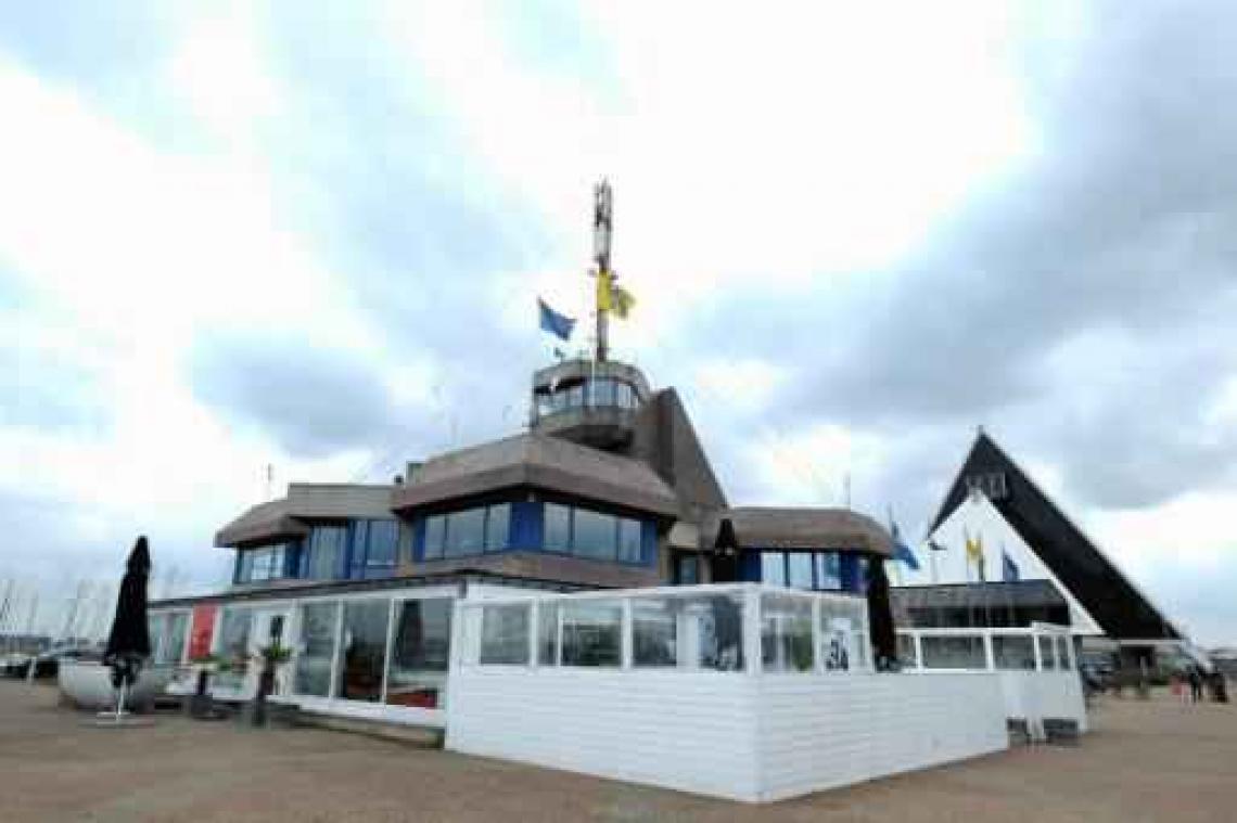 Haven van Nieuwpoort opnieuw voorzien van cameraschild