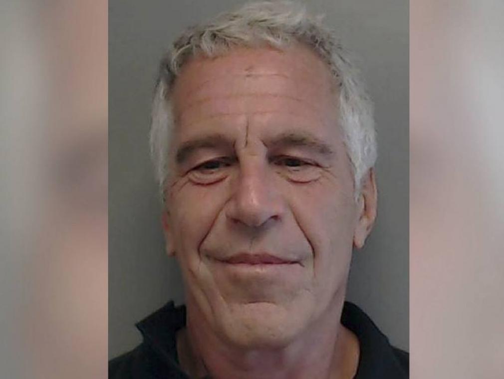 "Bewakers vervalsten rapporten over Jeffrey Epstein"