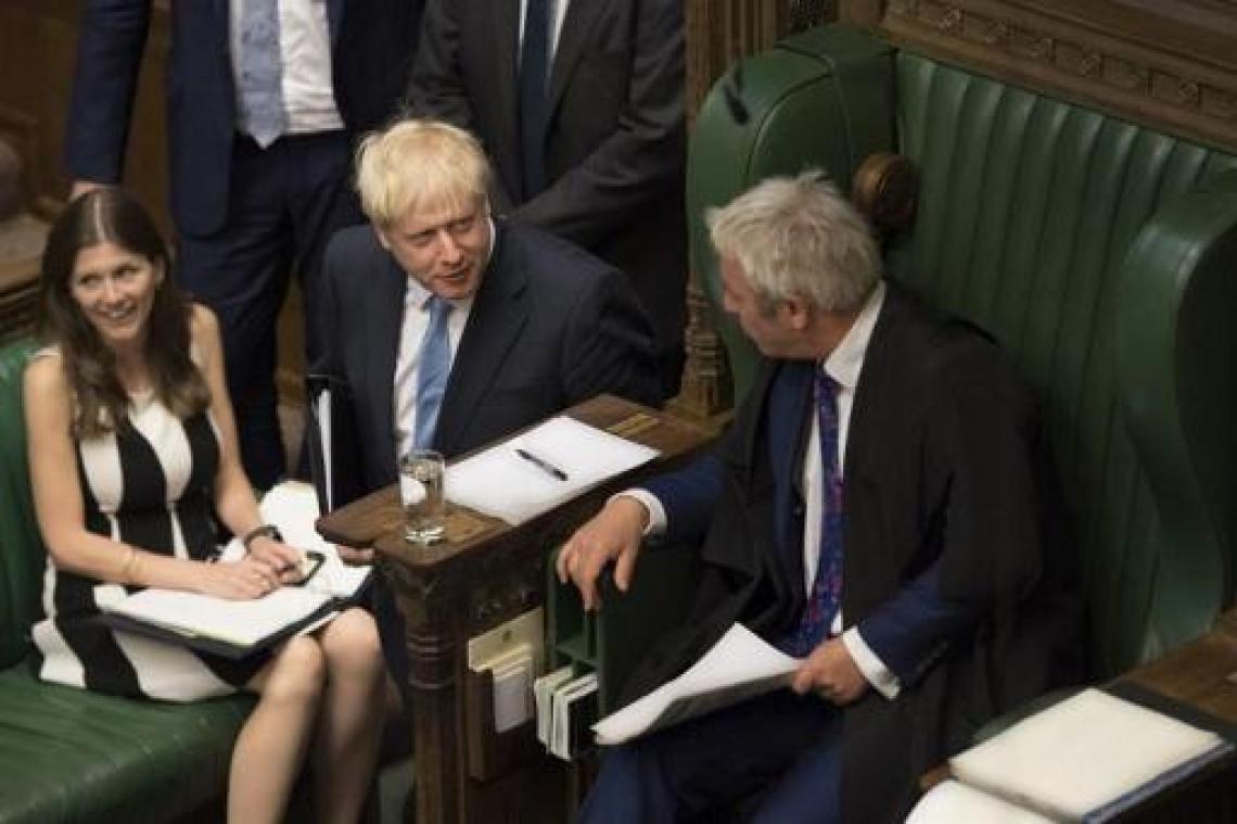 Premier Johnson laakt "verschrikkelijke samenwerking" tussen Britse parlementsleden en EU