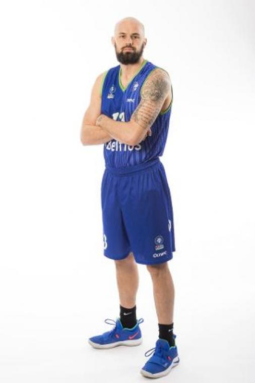 EuroMillions Basket League - Bergen-forward Mike Smith moet carrière stopzetten wegens hartproblemen