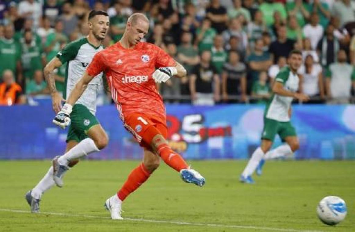 Belgen in het buitenland - Sels en Dendoncker bereiken play-offronde Europa League, net als scorende Wuytens bij AZ