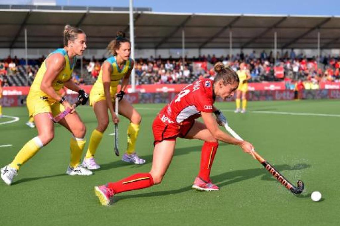 EK hockey (v) - Panthers missen Sinia met duimblessure tegen Rusland, ook rest van toernooi in gevaar